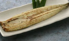 国産　うなぎ白焼